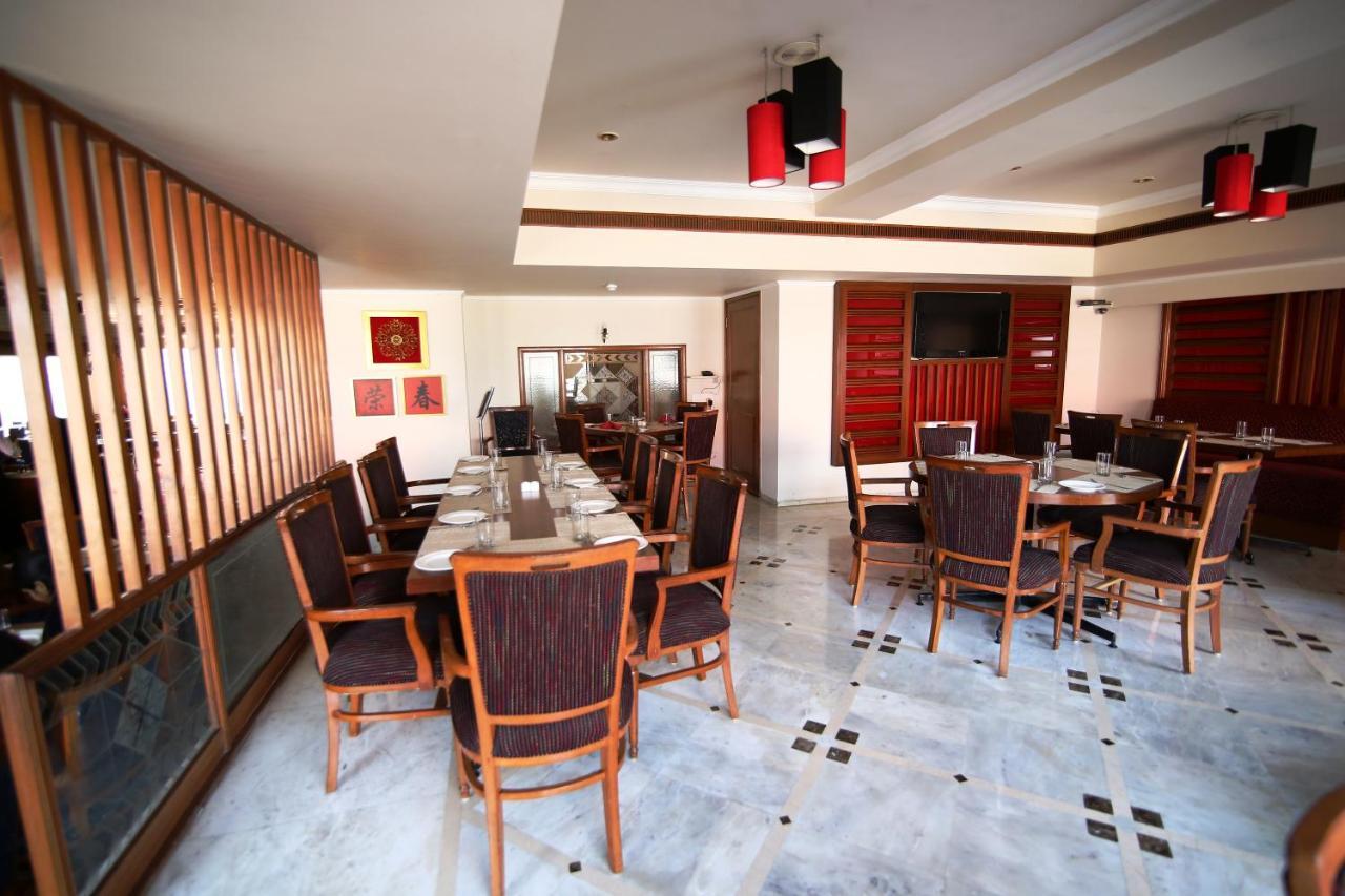 Hotel President Jalandhar Exterior photo